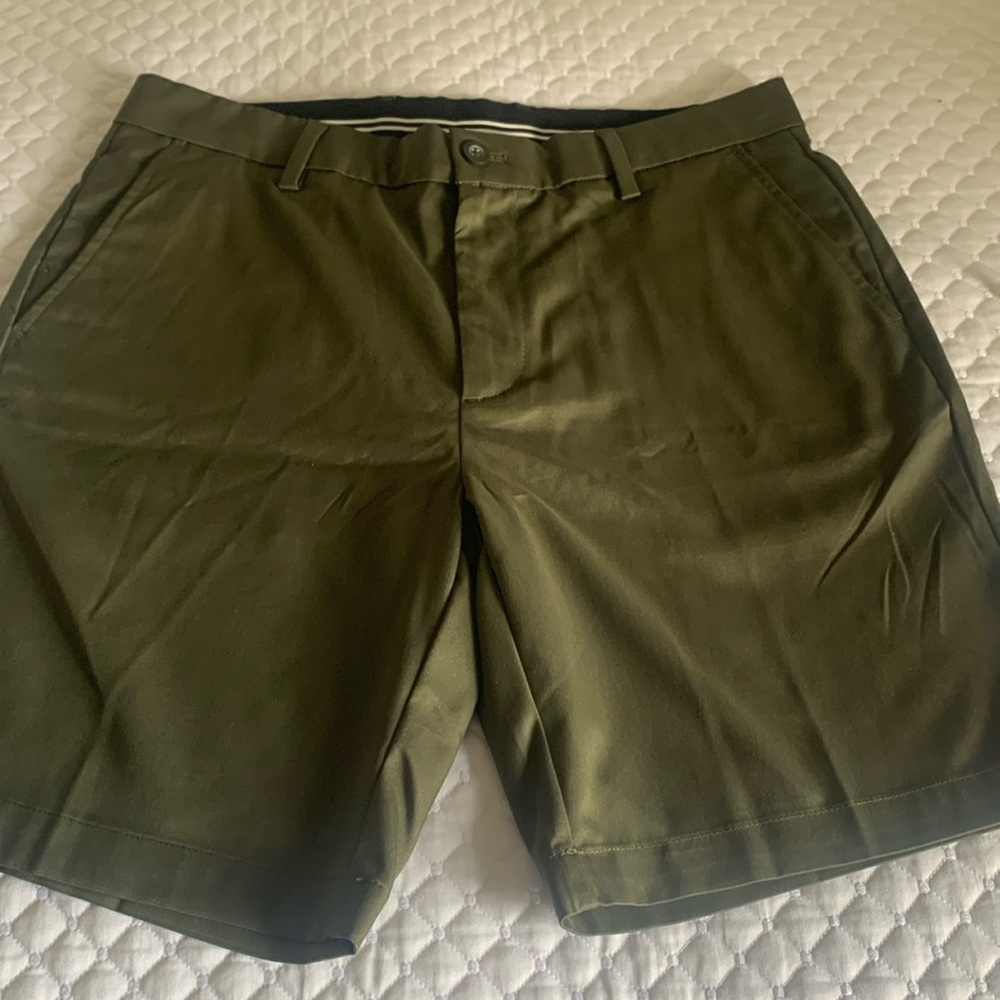 Amazon Essentials Men’s Shorts